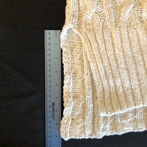 Free People Easy Cable V Neck Sweater Sz XS - Picture 9 of 11